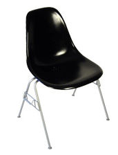 No Patrik - Eames stacking chair